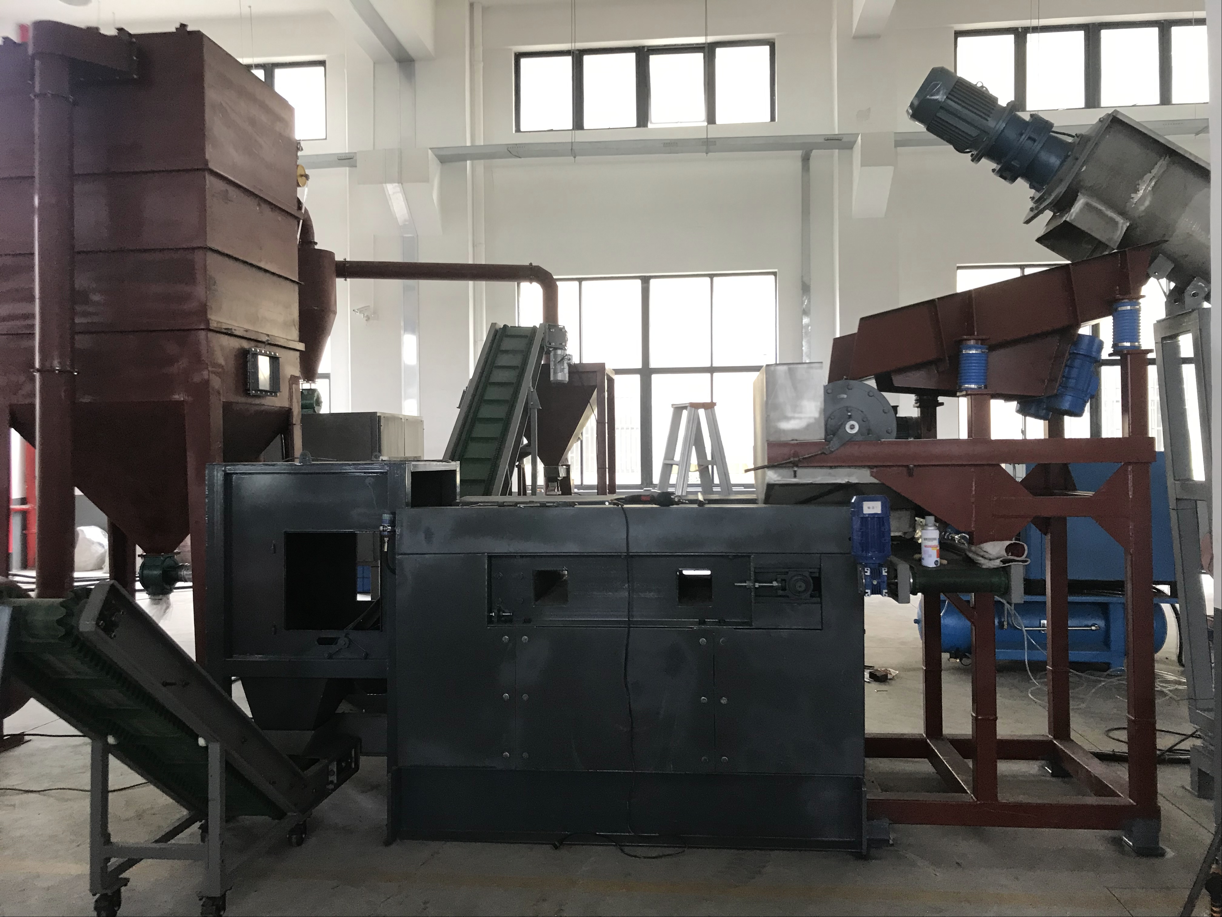 Industrial Toner Cartridge Recycling Line with separate ferrous metal and non-ferrous metals and plastics (800 - 1500kg/hr)