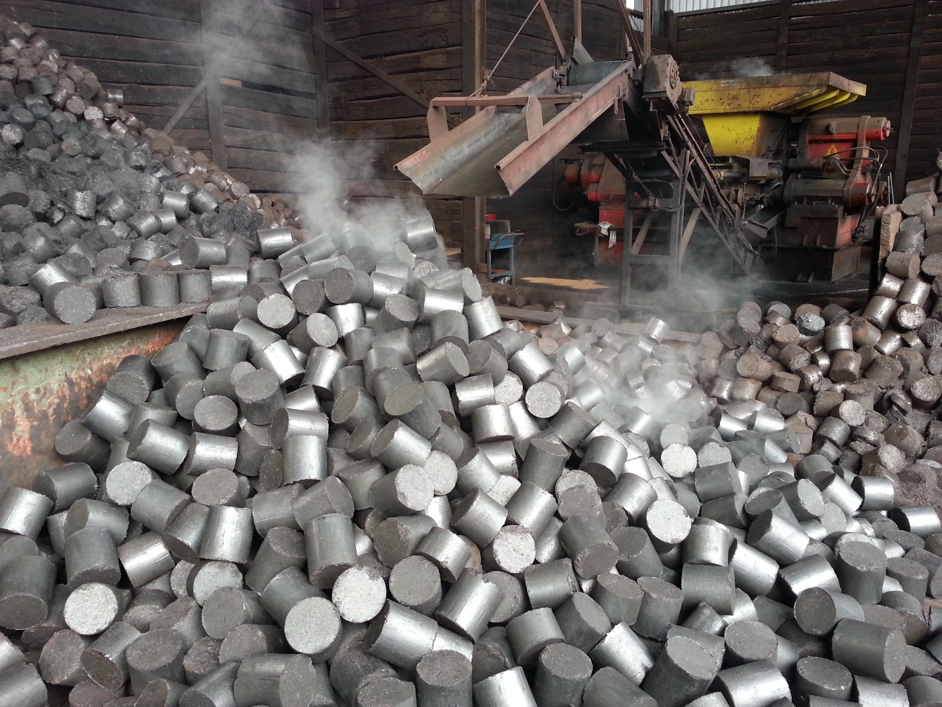 Cast-Iron-Briquettes-1